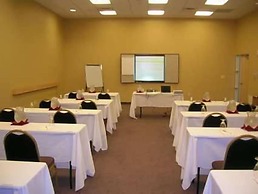 Hampton Inn & Suites Boston Crosstown Center