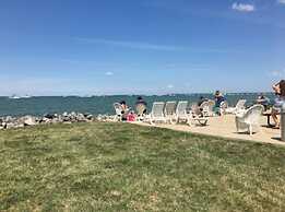 Clinton Inn And Suites