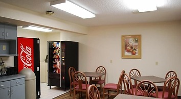 Clinton Inn And Suites