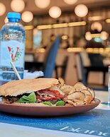 Plaza Real Suites Hotel