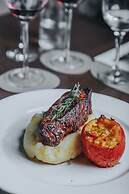 Plaza Real Suites Hotel