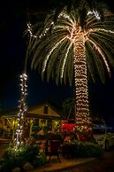 Harbor House Inn