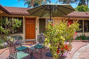 Harbor House Inn