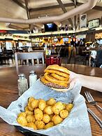 Pine Mountain Ski & Golf Resort