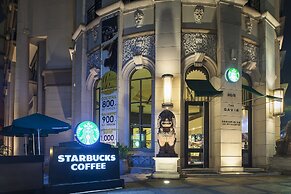 The Davis Bangkok Hotel