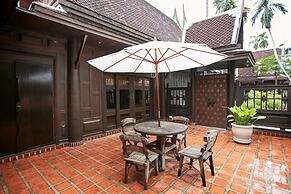 The Davis Bangkok Hotel