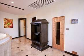 The Davis Bangkok Hotel