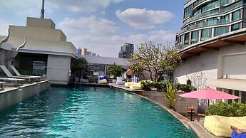 The Davis Bangkok Hotel