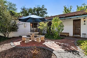 Casas de Suenos Old Town Historic Inn, Ascend Hotel Collection