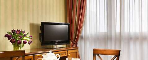 UNA HOTELS Hotel & Residence Contessa Jolanda Milano