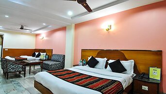 Hotel Chand Palace