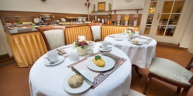 Boutique Hotel Constans