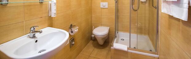 Best Western Hotel Portos