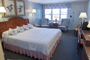 Mount Battie Inn