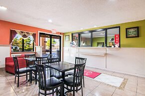 Econo Lodge Atlanta Airport East