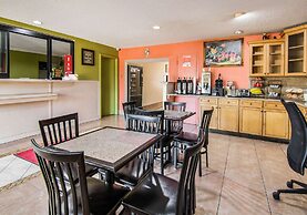 Econo Lodge Atlanta Airport East