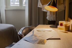 Room Select Via Veneto