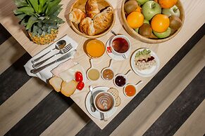 Room Select Via Veneto