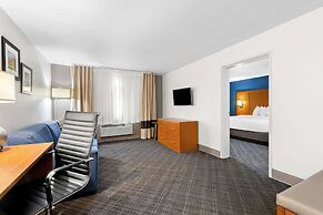 Comfort Inn & Suites Nashville Near Tanger Outlets  I-24 Antioch