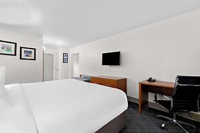 Comfort Inn & Suites Nashville Near Tanger Outlets  I-24 Antioch