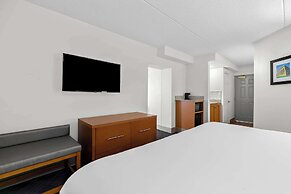 Comfort Inn & Suites Nashville Near Tanger Outlets  I-24 Antioch