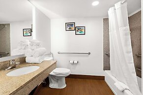 Comfort Inn & Suites Nashville Near Tanger Outlets  I-24 Antioch