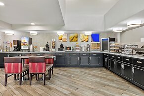 Comfort Inn & Suites Nashville Near Tanger Outlets  I-24 Antioch