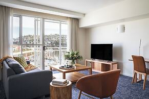 Peppers Seaport Hotel