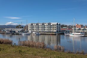 Peppers Seaport Hotel