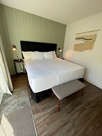 Waterton Glacier Suites