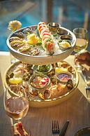 Brentwood Bay Resort & Spa