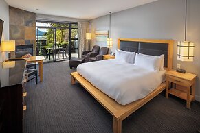 Brentwood Bay Resort & Spa