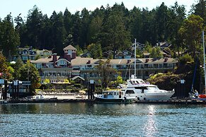 Poets Cove Resort & Spa