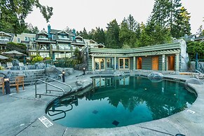 Poets Cove Resort & Spa