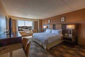 DoubleTree by Hilton Bay City - Riverfront