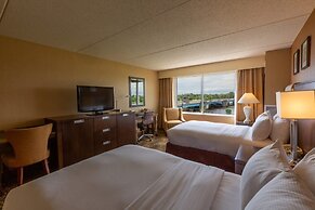 DoubleTree by Hilton Bay City - Riverfront
