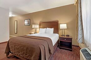 Best Western Plus Concord Inn