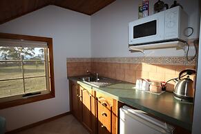 Swansea Cottages & Lodge Suites