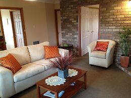 Swansea Cottages & Lodge Suites