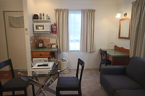 Swansea Cottages & Lodge Suites