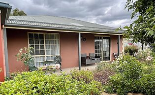 Swansea Cottages & Lodge Suites