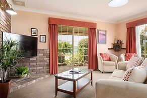 Swansea Cottages & Lodge Suites