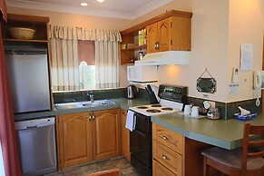 Swansea Cottages & Lodge Suites