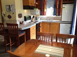 Swansea Cottages & Lodge Suites