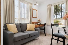 Swansea Cottages & Lodge Suites