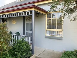 Swansea Cottages & Lodge Suites