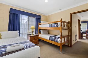 Swansea Cottages & Lodge Suites