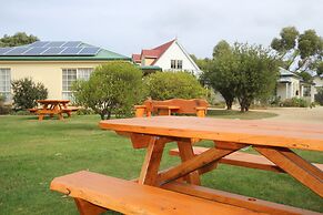 Swansea Cottages & Lodge Suites