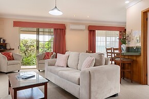 Swansea Cottages & Lodge Suites