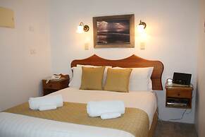 Swansea Cottages & Lodge Suites